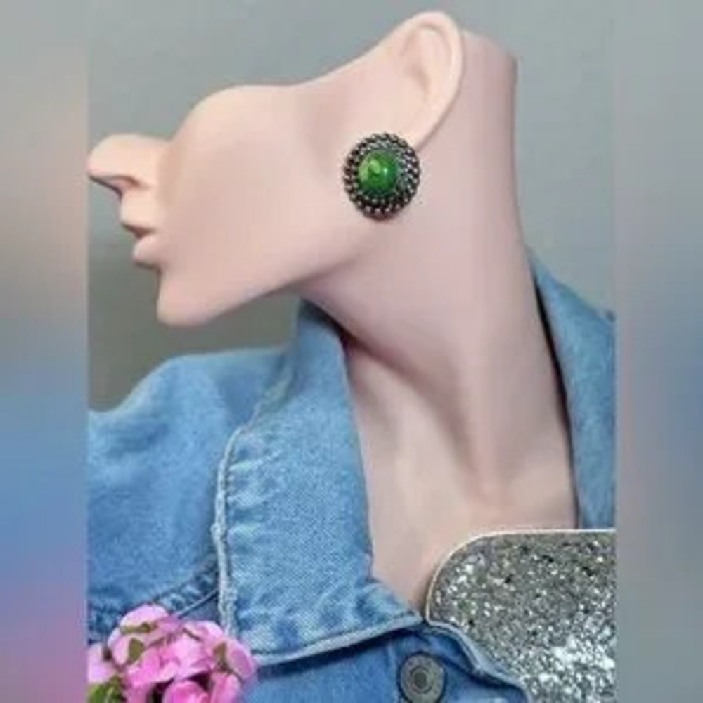 Green Button Stud Earrings Vintage Style